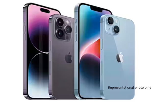 #AppleIphone