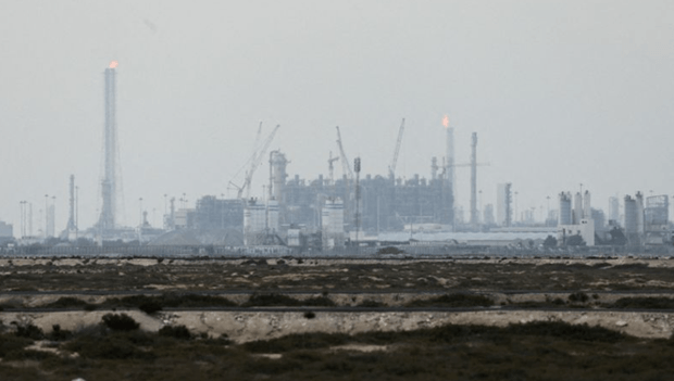 #OilRefinary
