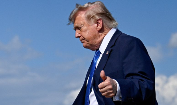 #DonaldTrump